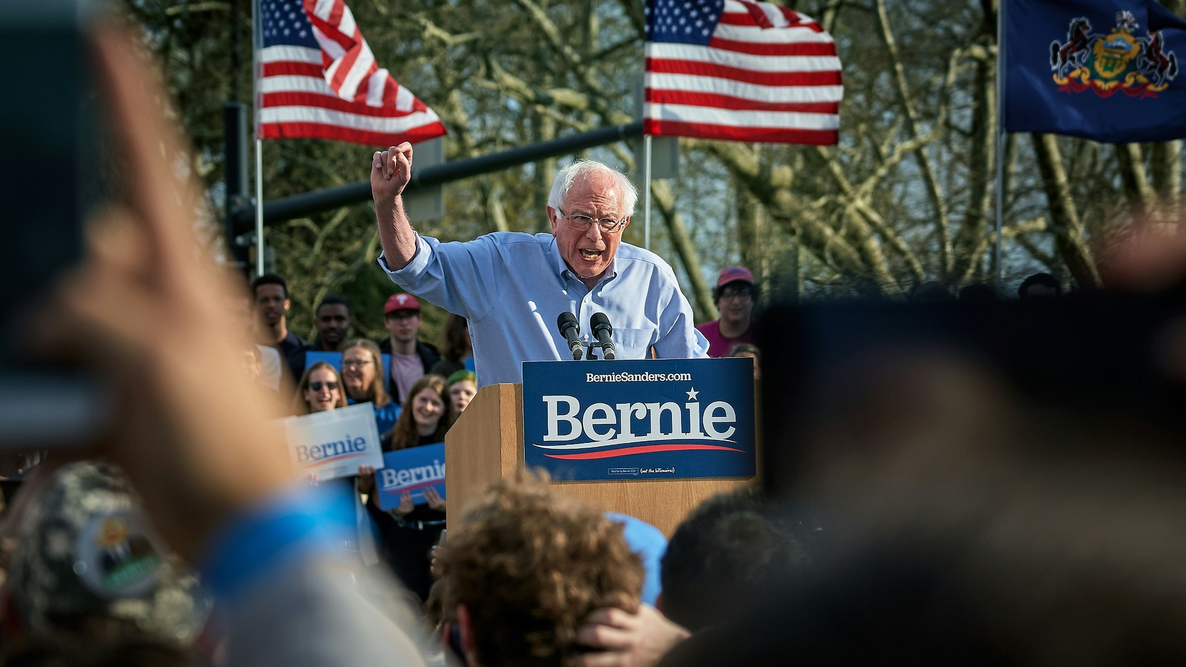 Bernie Sanders Calls Out Microsoft Over Massive Xbox Layoffs and Price Hikes