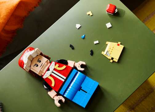 LEGO Pokemon Upscaled Red being built