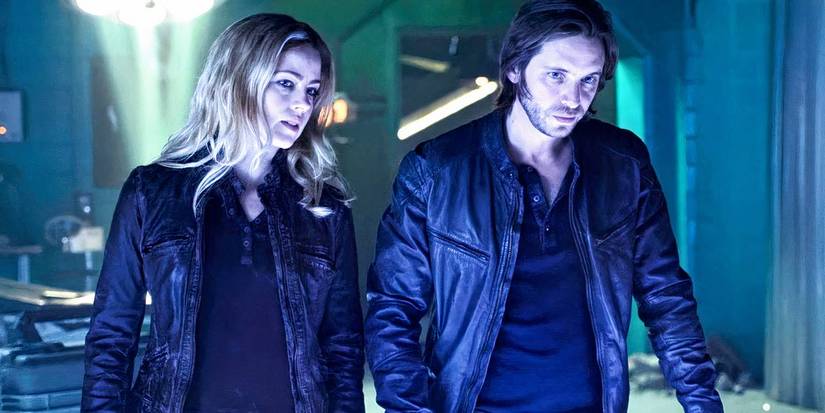 A still from the 12 Monkeys TV show of Cole and Schull
