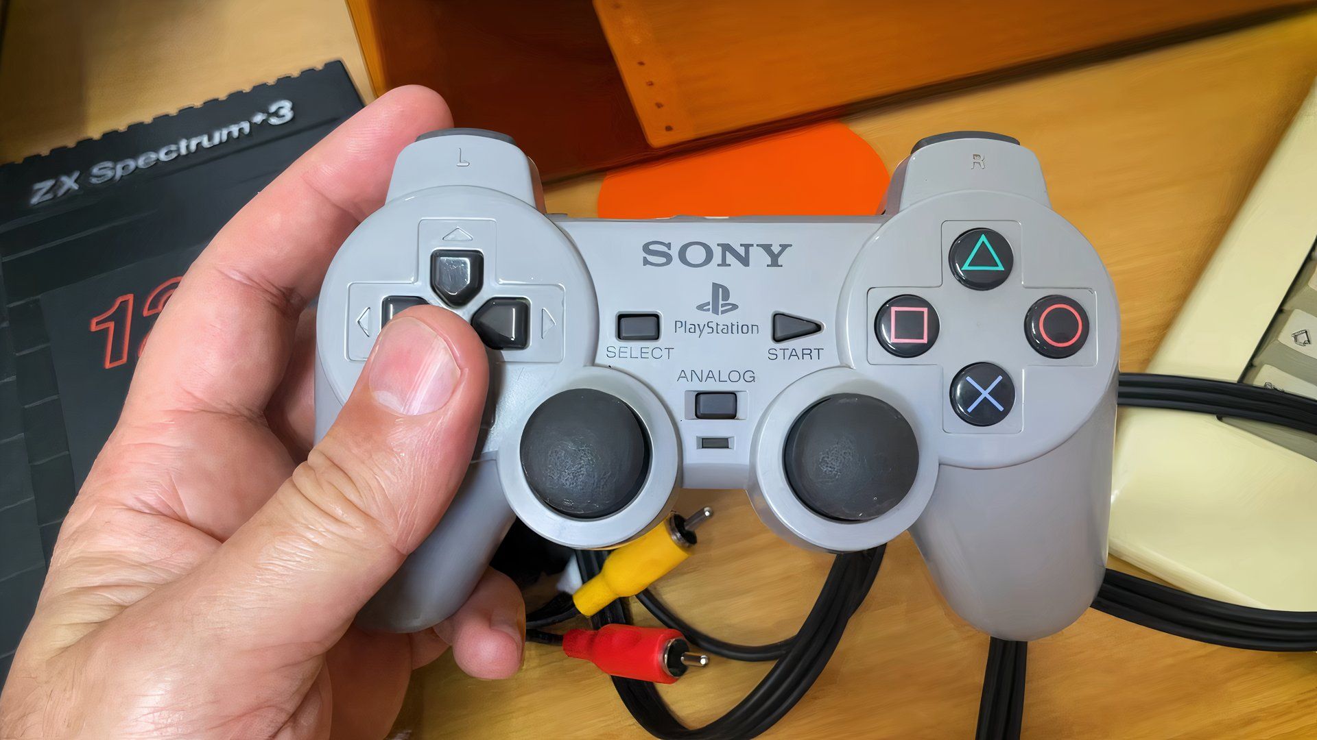 Sony Once Put Official PlayStation Emulator Inside a PS1 Controller