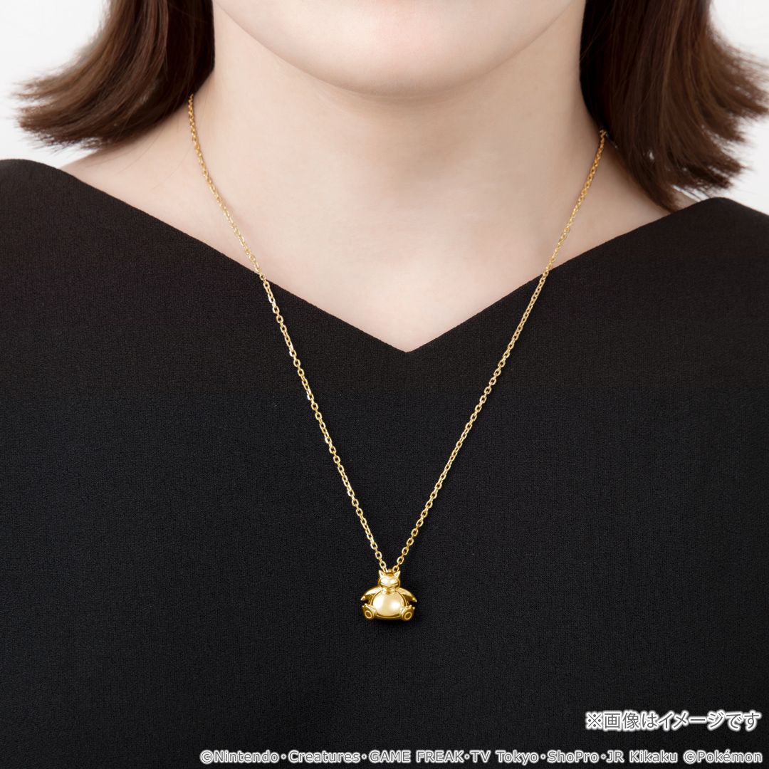 Pokemon 30th Anniversary Model Snorlax Necklace K18 Yellow Gold (4)