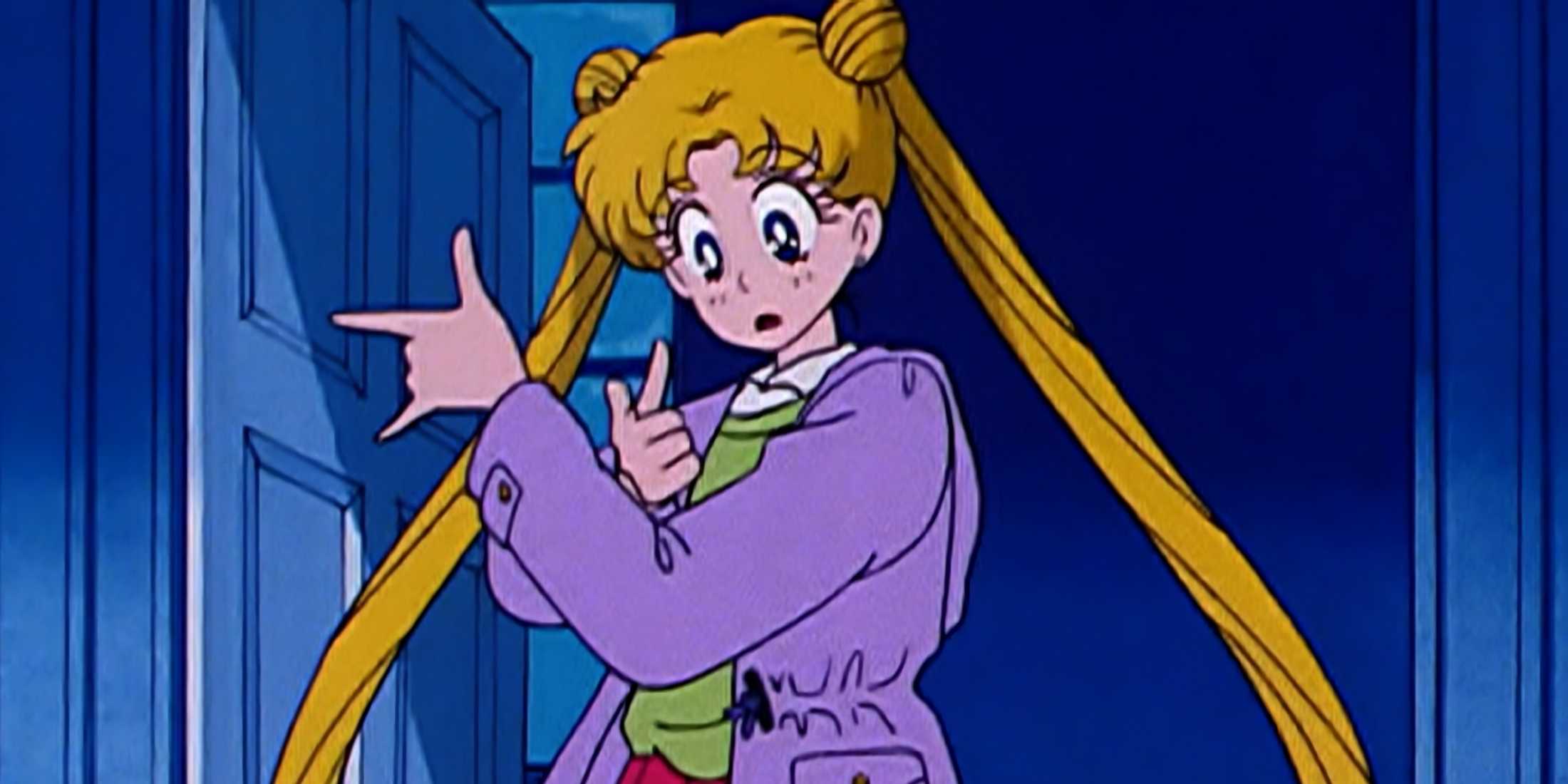 Serena posing while wondering why she didn't transform.