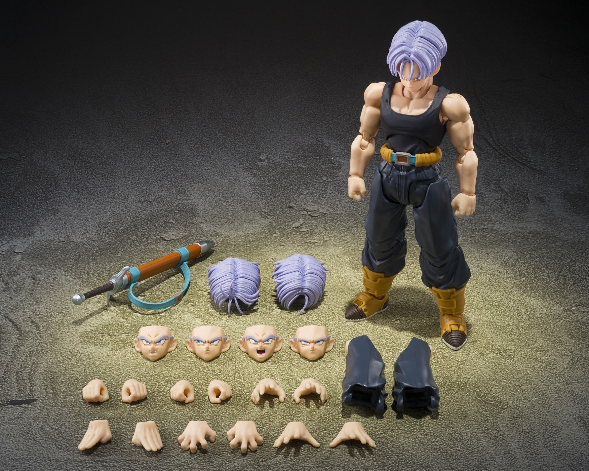 Z Fighter Trunks SH Figuarts