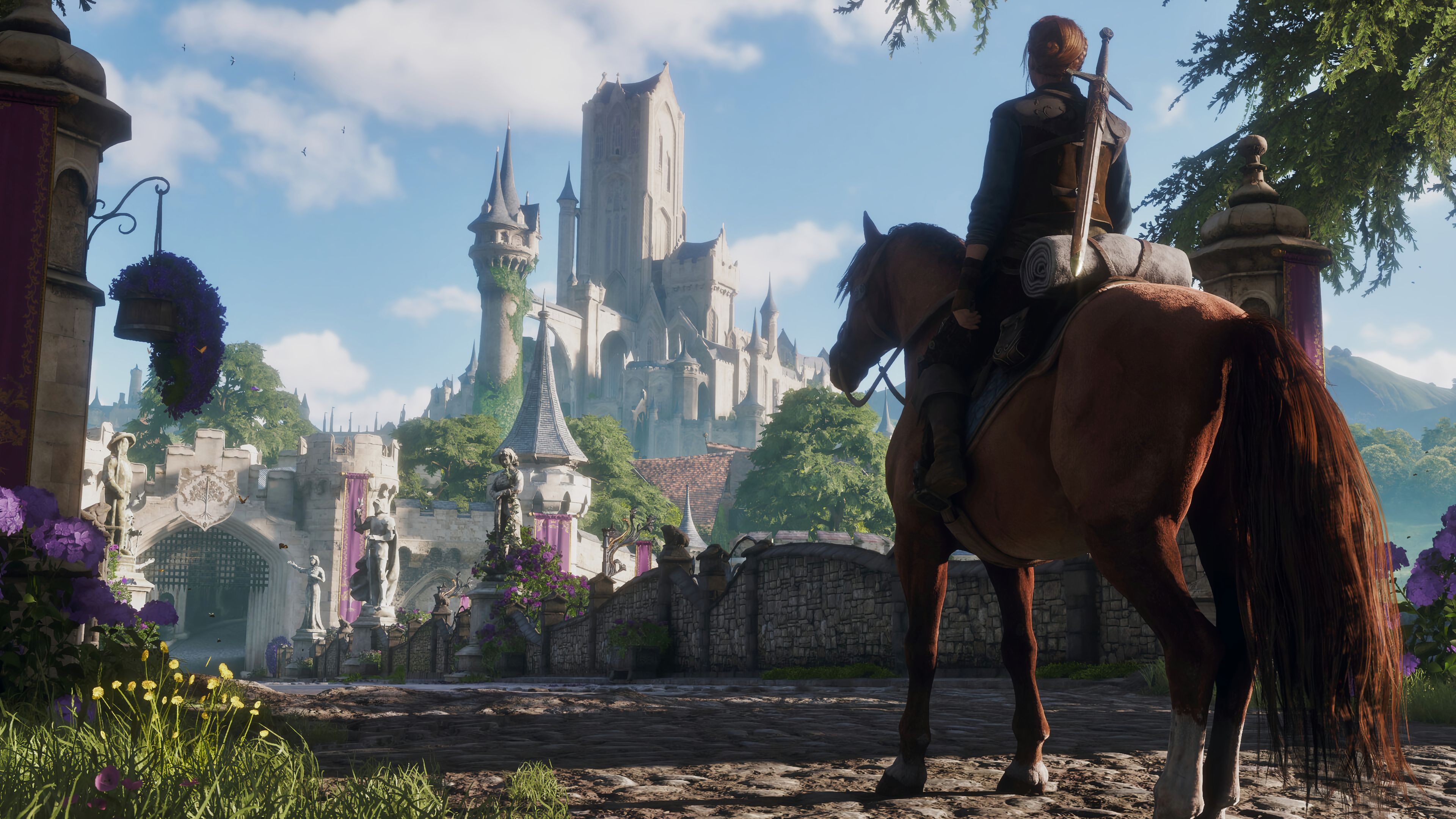 Fable protagonist on a horse entering a kingdom