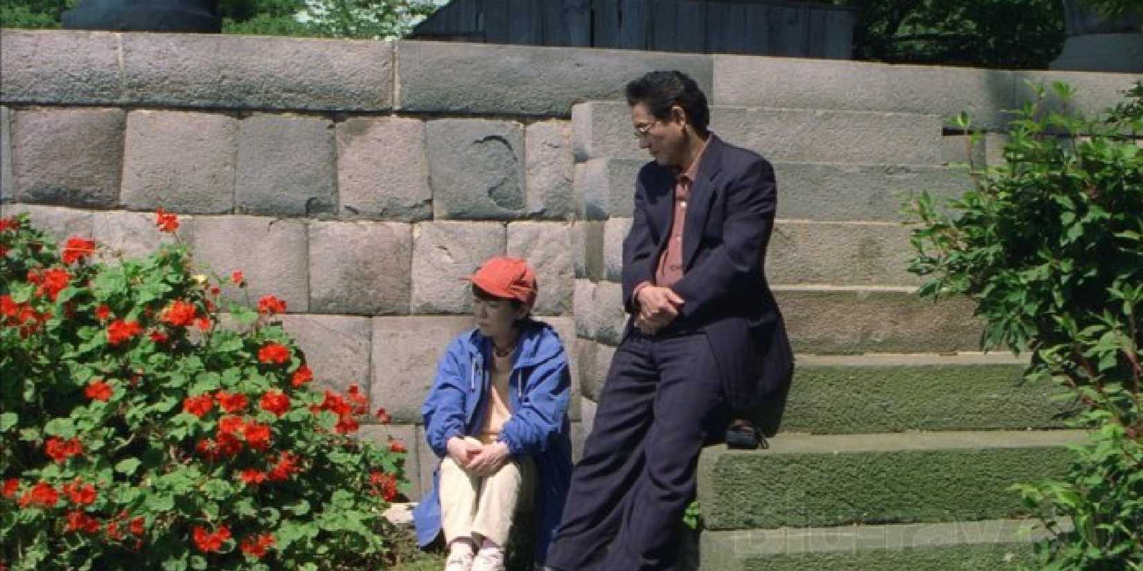 Nishi and a child in Hana-bi