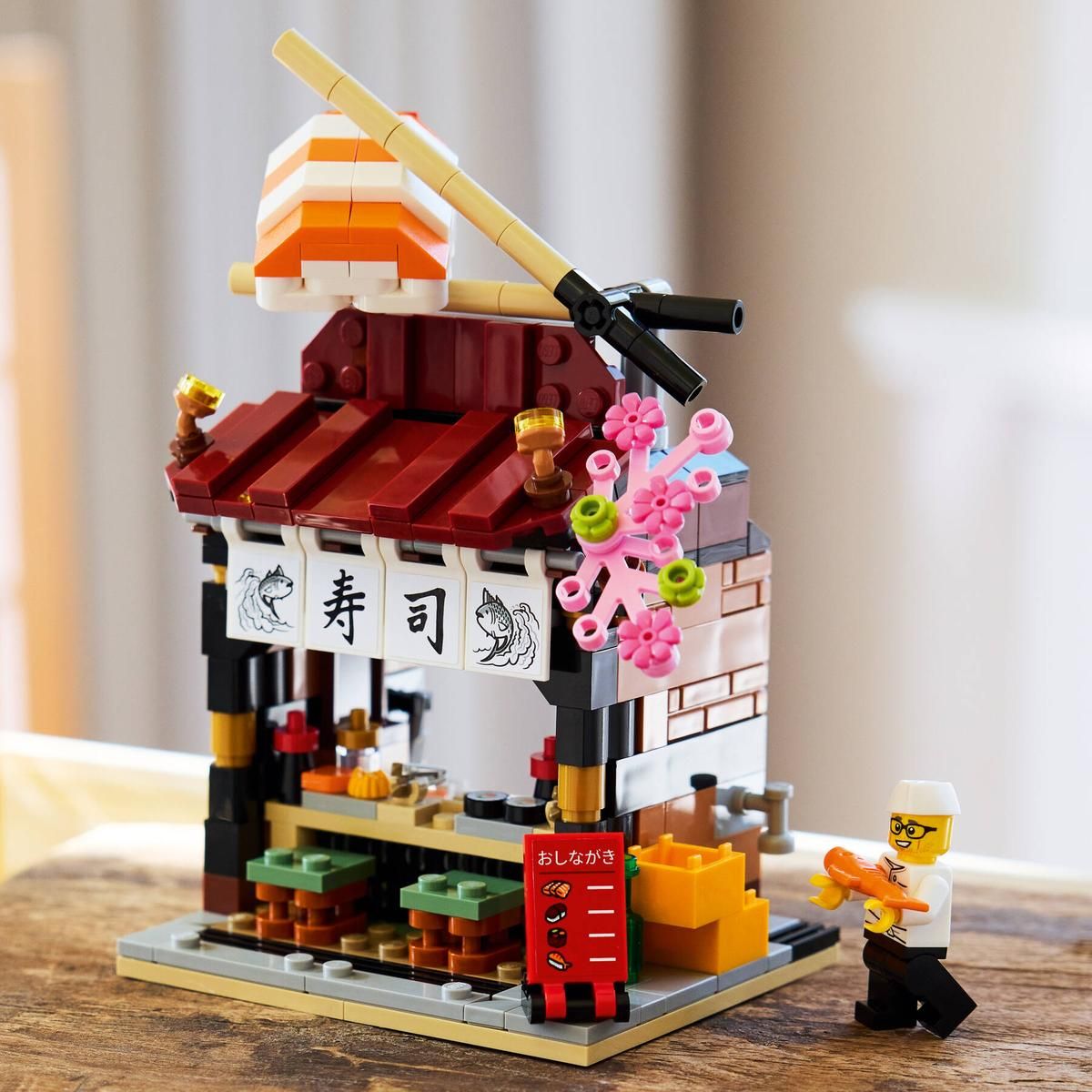 LEGO Restaurants of the World 40906 Japan sushi place (1)