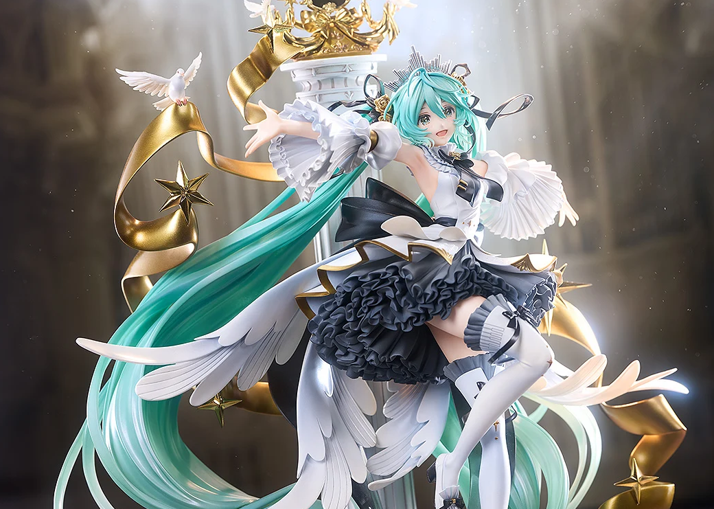 This Hatsune Miku Figure May Be the Most Stunning One Yet