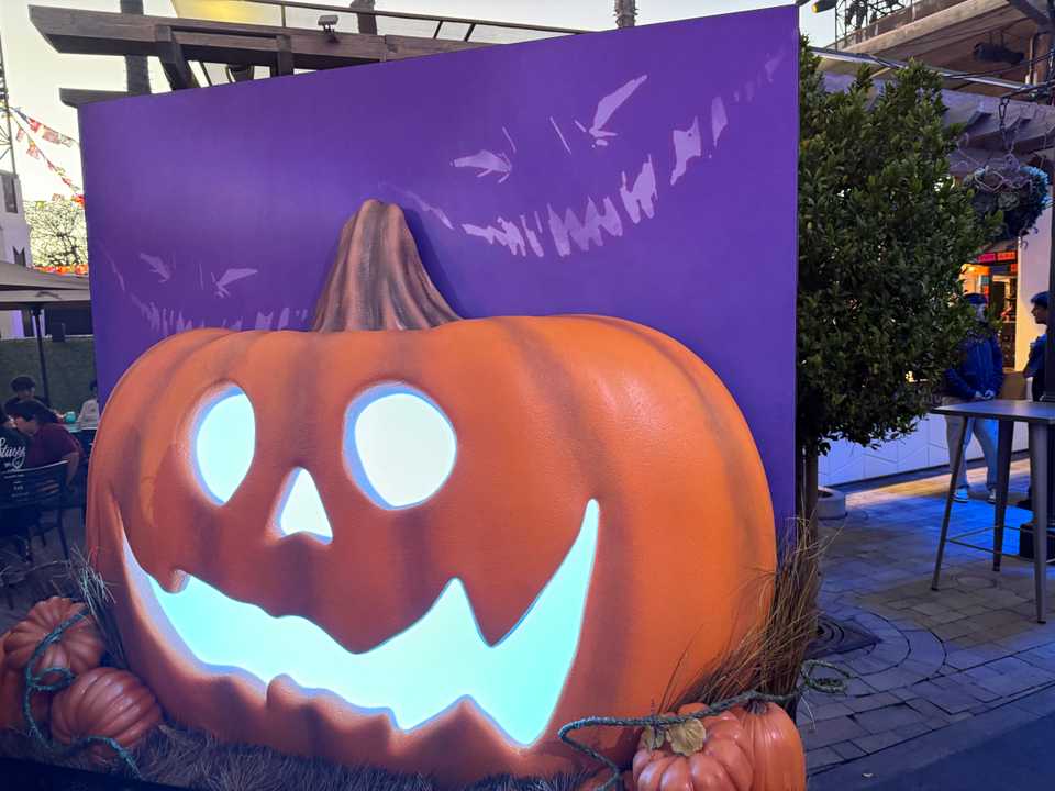 hhn 2026 - fornite jack o lantern
