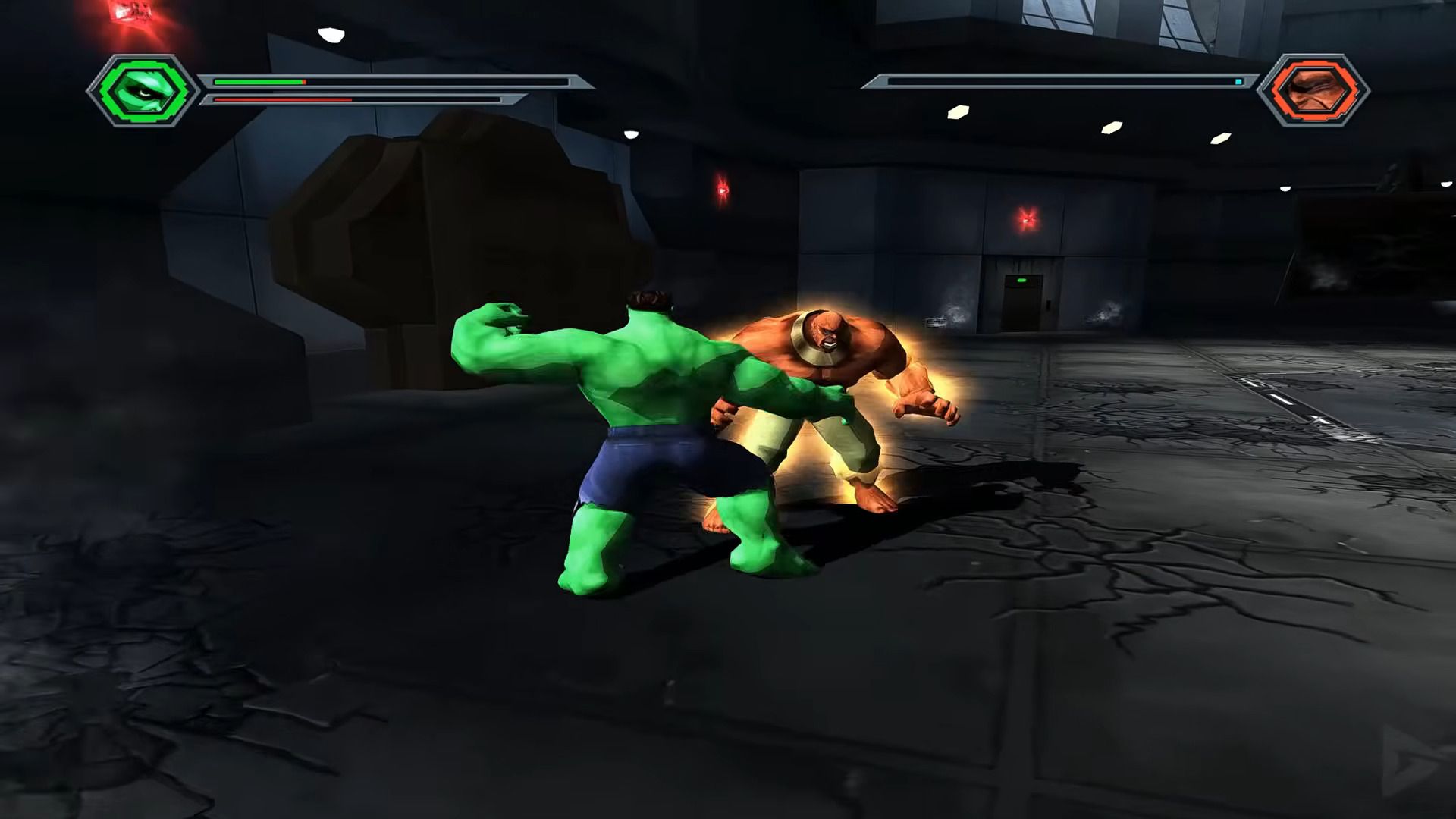 2003 Hulk Fighting Red Hulk
