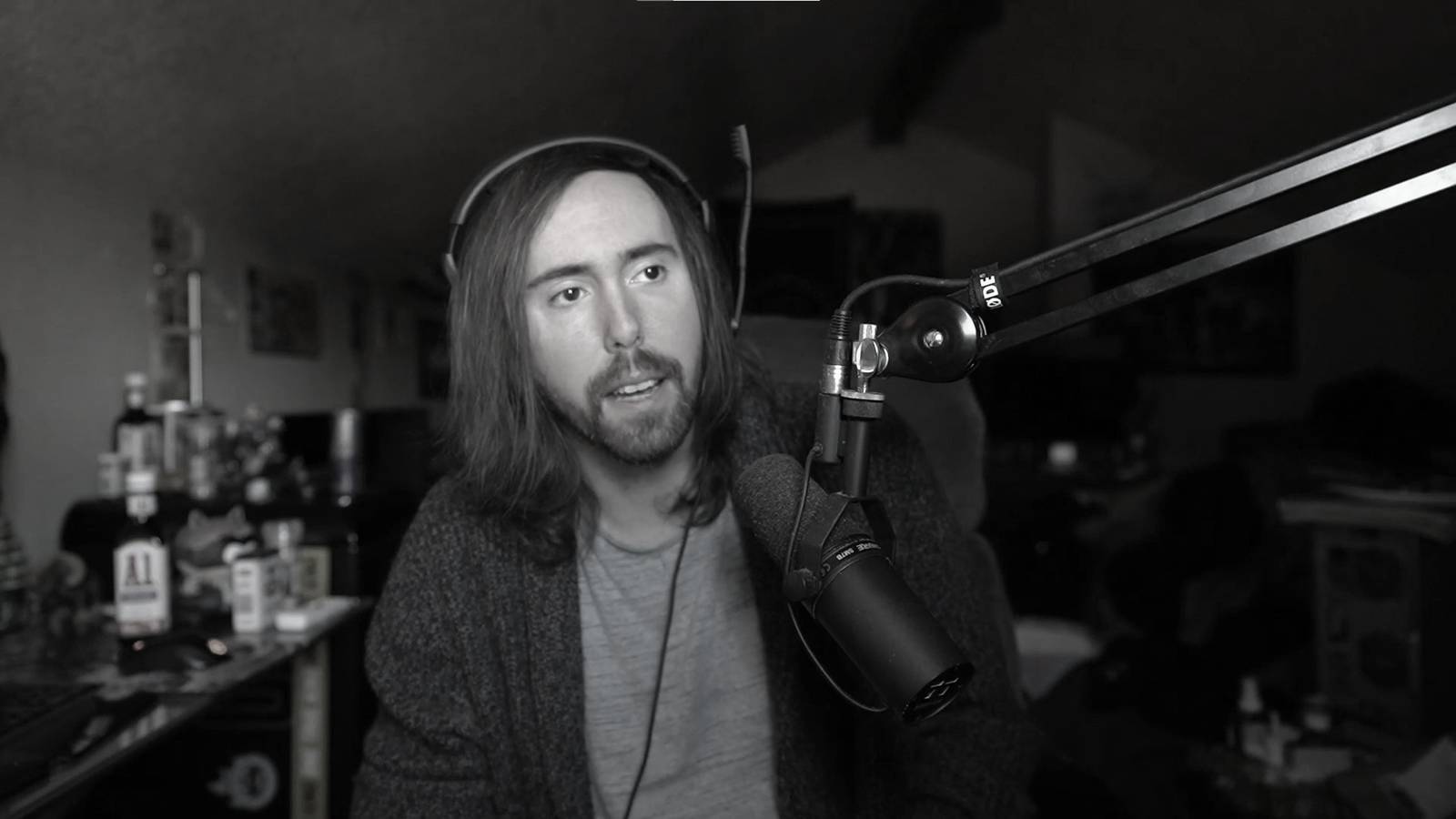 Forever Add-On Permanently Mutes Asmongold’s Guilds Forever Add-On Permanently Mutes Asmongold’s Guilds
