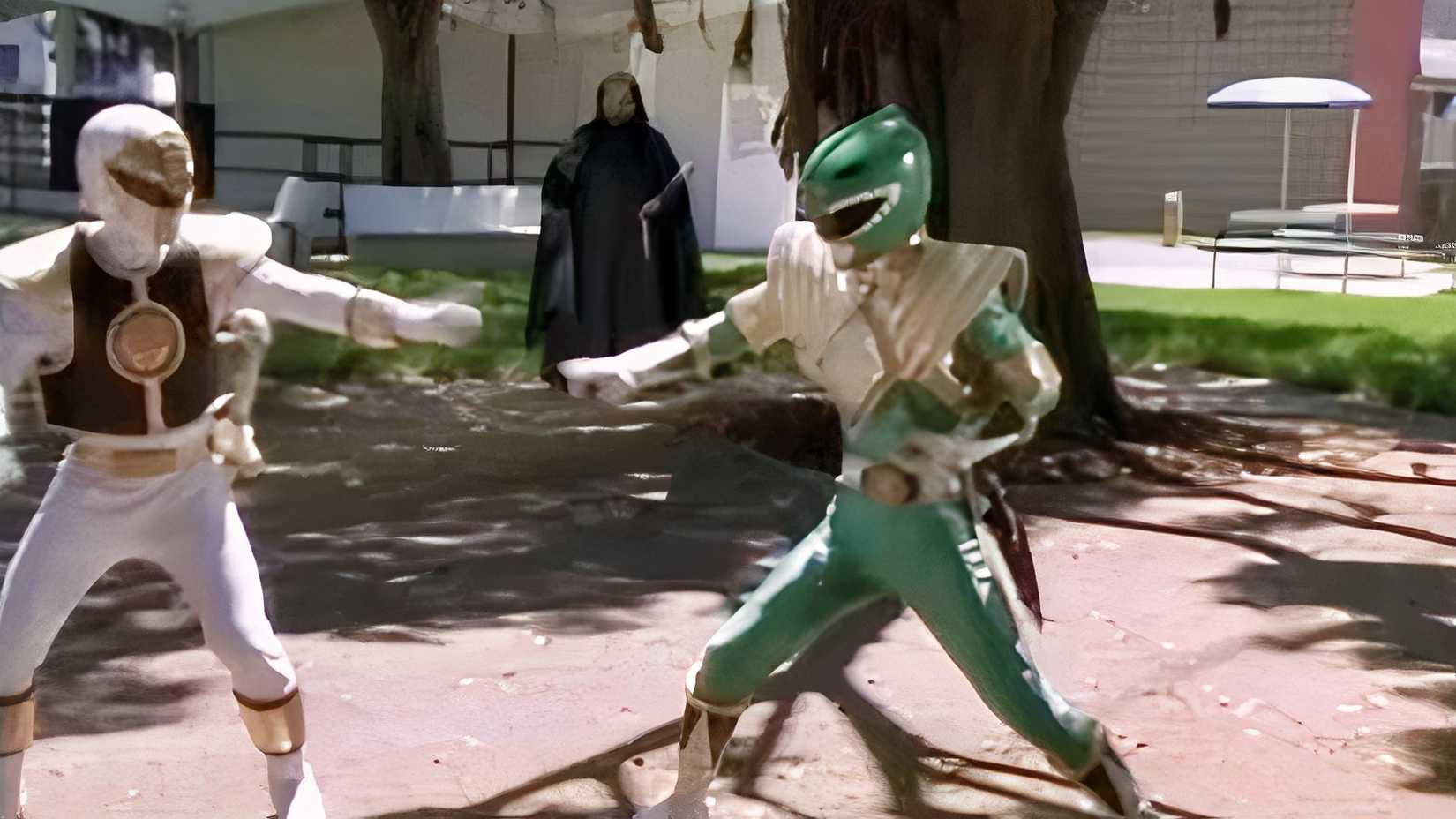 White vs Green Ranger in Mighty Morphin Power Rangers