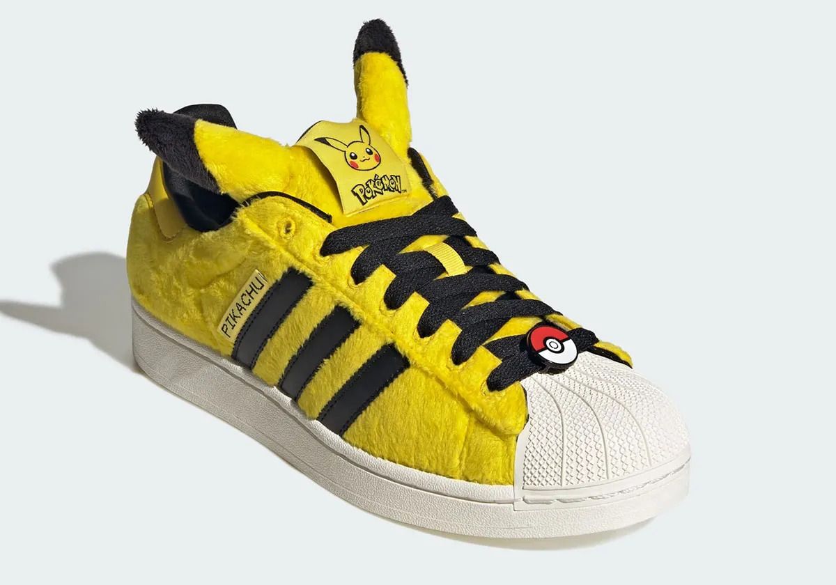 pokemon-adidas-superstar-pikachu-KI2858-7