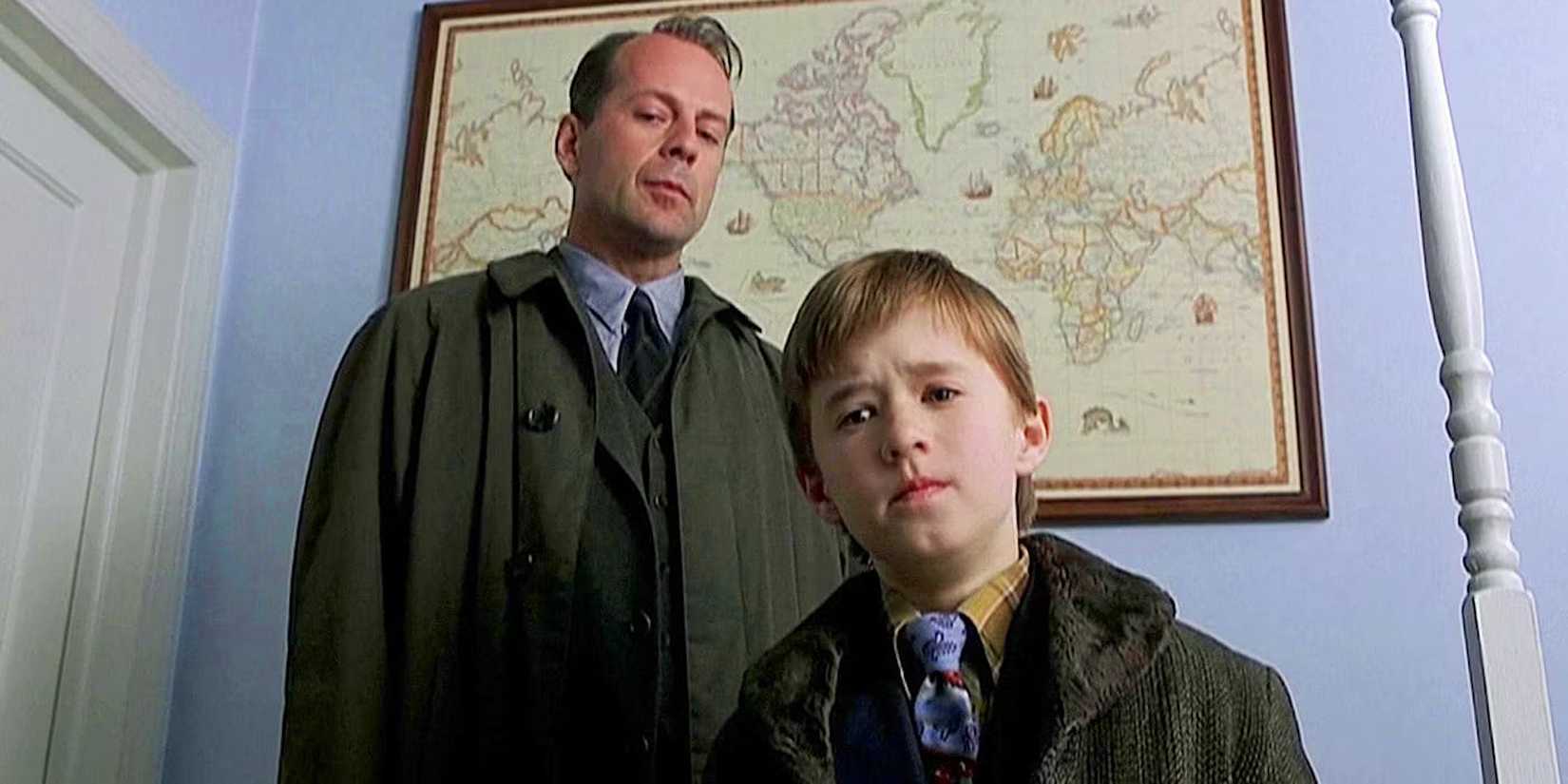 Bruce Willis and Haley Joel Osment in The Sixth Sense