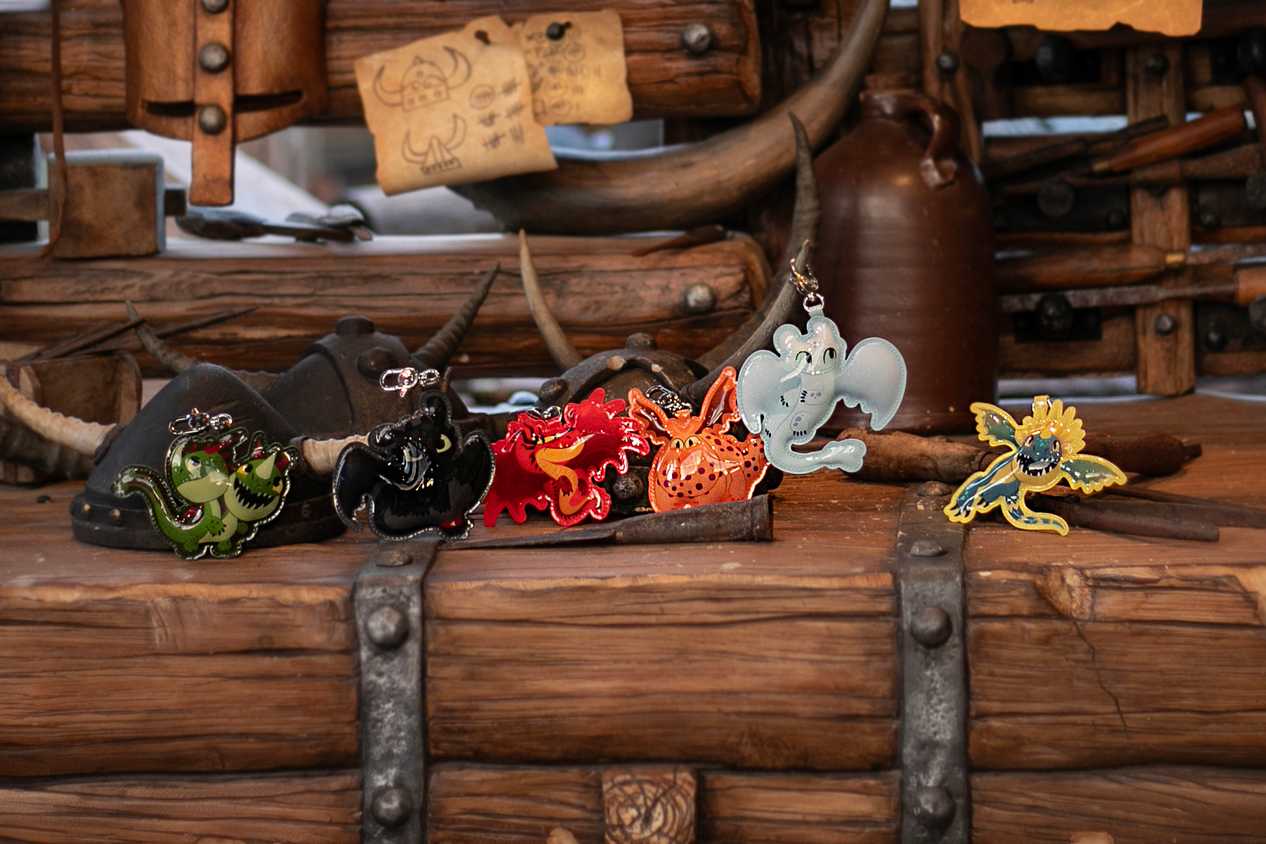 Toothness Dragon New How to Train Your Dragon Merch Line Features Massive Toothless Bag ...