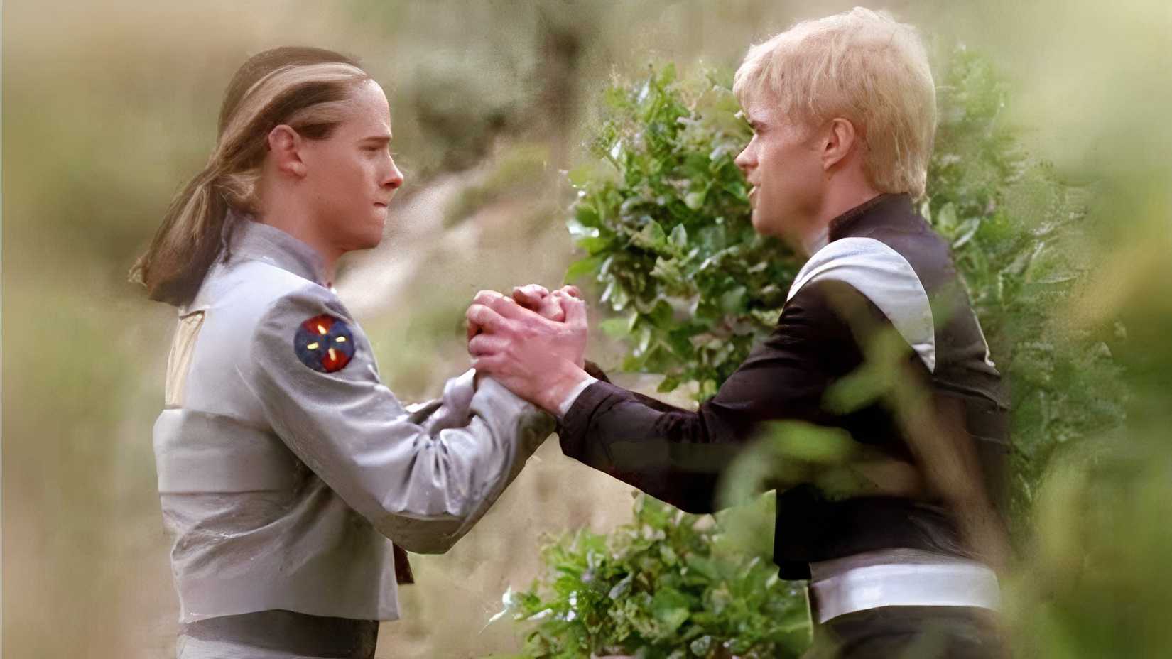Andros and Zhane unmorphed in Power Rangers in Space