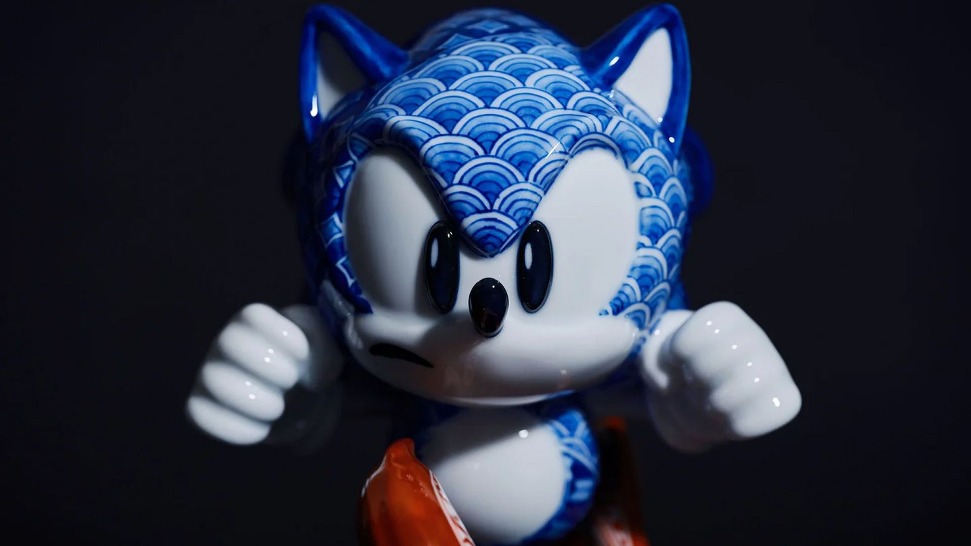 Sonic the Hedgehog Porcelain Statue 3