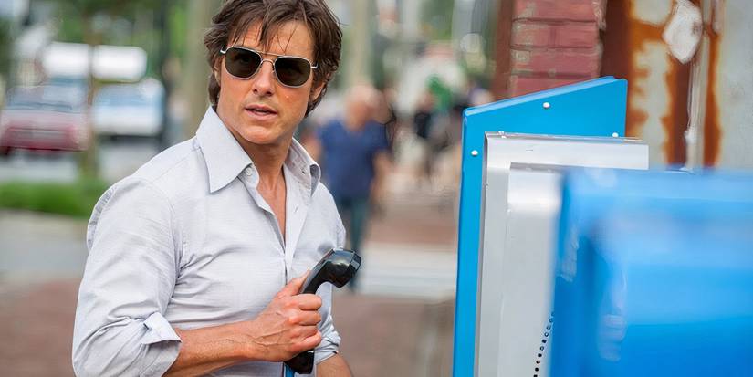 Tom Cruise as Barry Seal in American Made