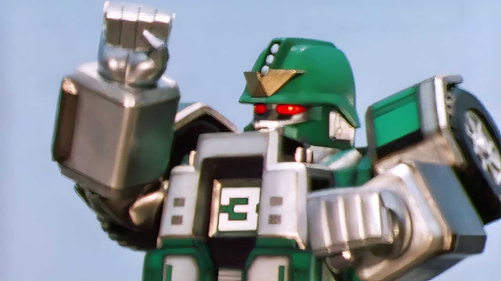 Thunder Loader Rescuezord in Warrior Mode posing with one arm up and another towards the camera in Power Rangers Turbo