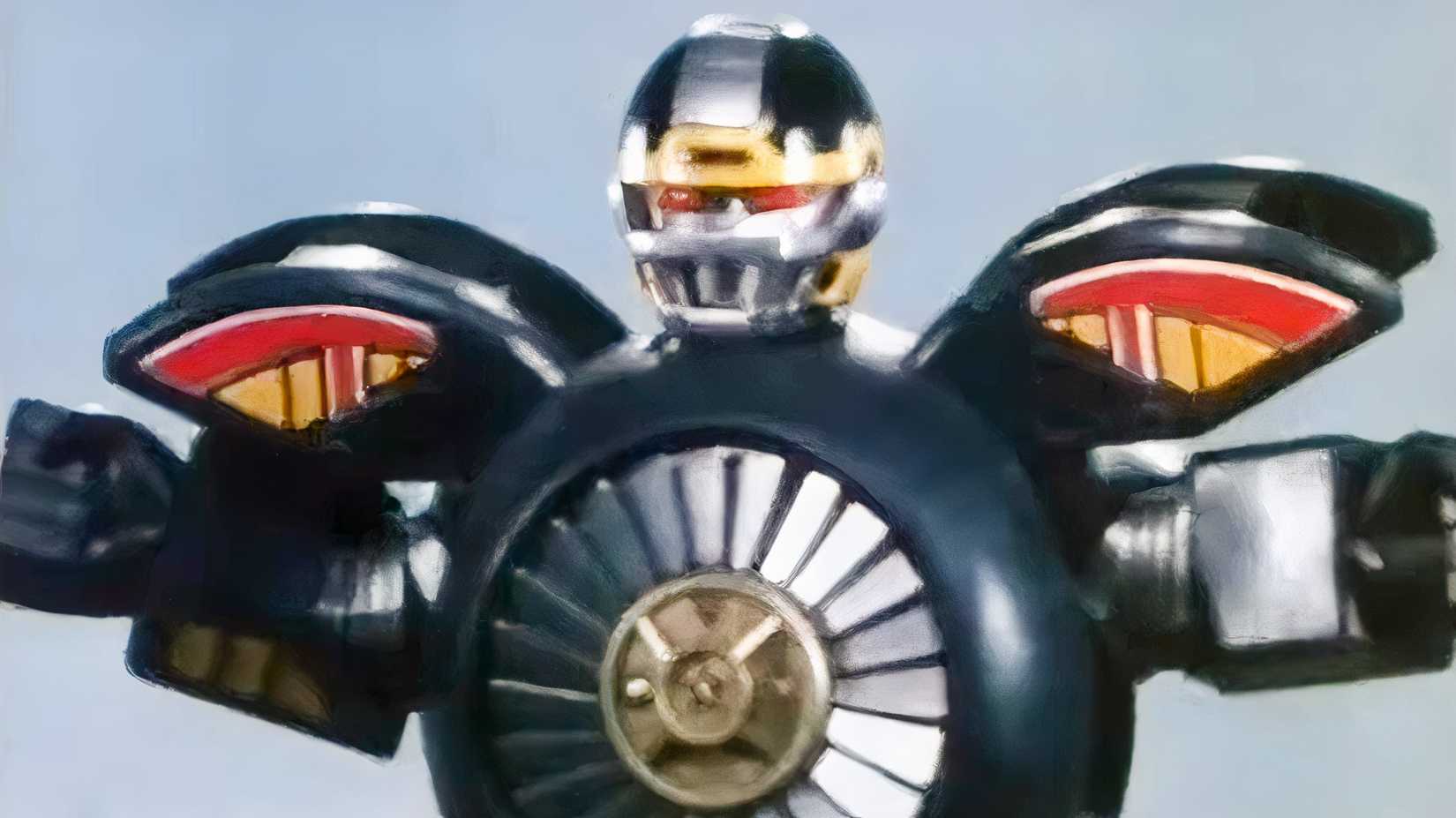 Warrior Wheel in Warrior Mode with its arms extended out from Power Rangers Zeo