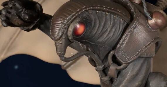BioShock Infinite Songbird Statue