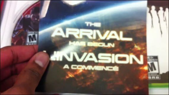 Dragon Age 2 Unboxing Video Confirms Mass Effect 2 Arrival Dlc