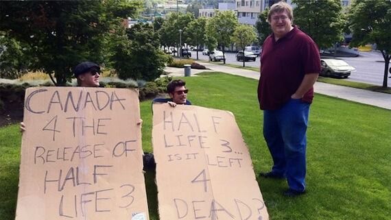 Half Life 2 Episode 3 Protestors