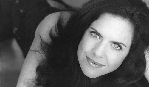 Jennifer Hale Commander Shepard