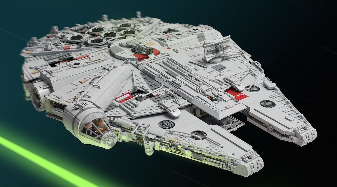 LEGO Millennium Falcon Front