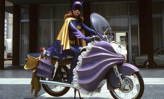 Yvonne Craig Batgirl TV DLC Injustice Gods Among Us