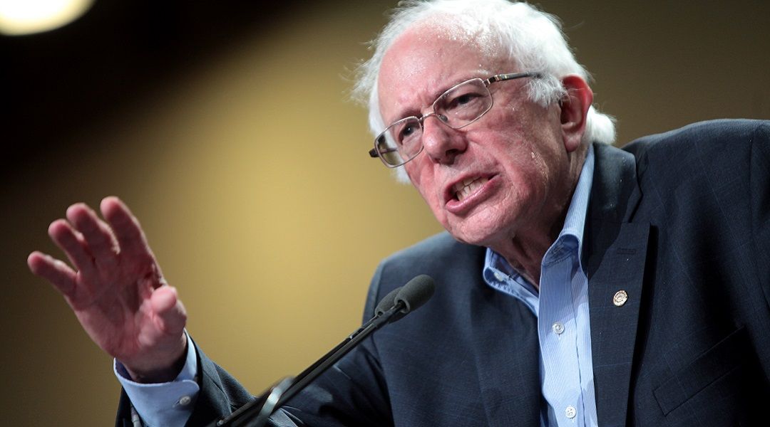 bernie sanders pushes for video game industry to unionize