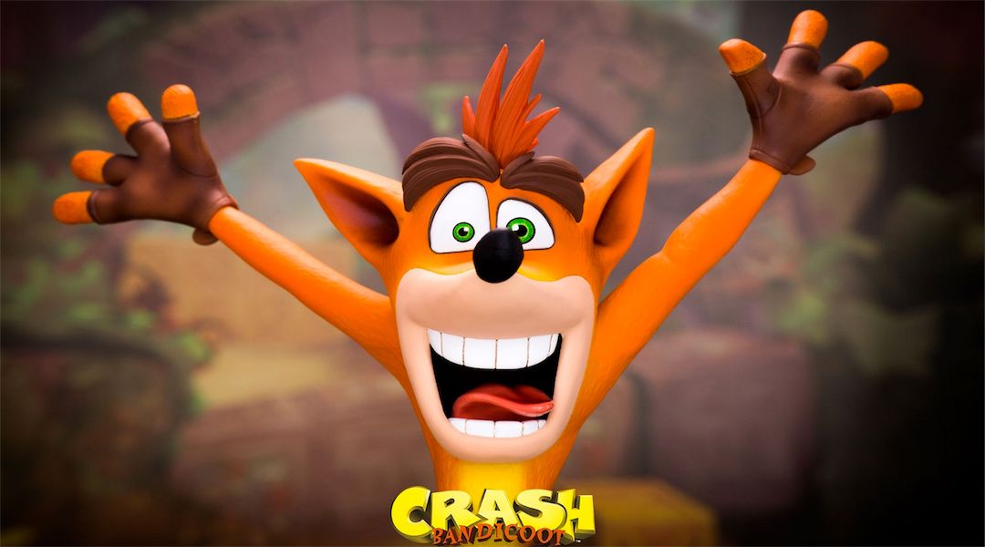 crash-bandicoot-hand-painted-figure