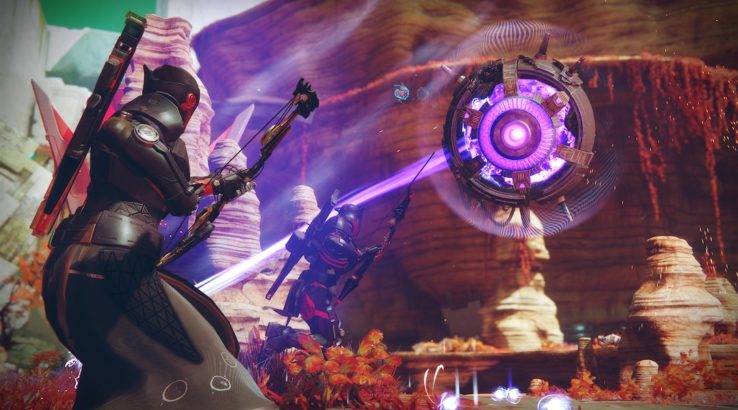 warlock using le monarque