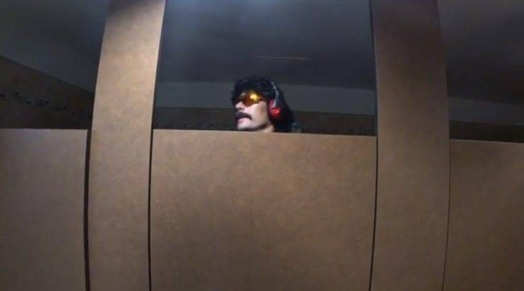/wordpress/wp-content/uploads/dr-disrespect-bathroom-stall-738x410.jpg