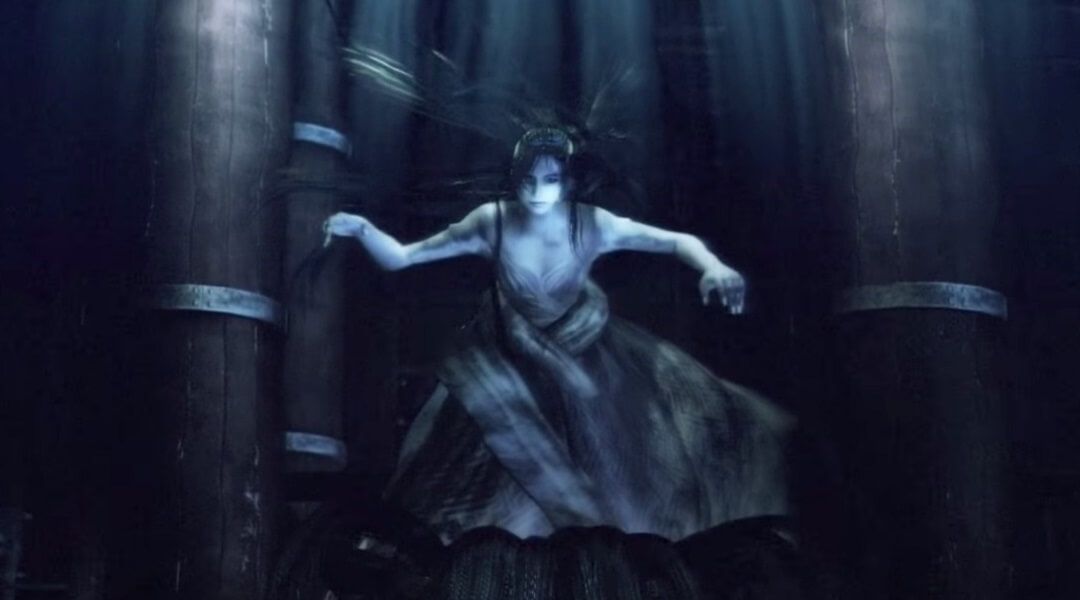 Fatal Frame: Maiden of Black Water Review - Shrine Maiden ghost