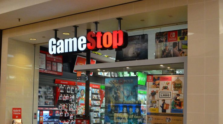 gamestop holiday sales down