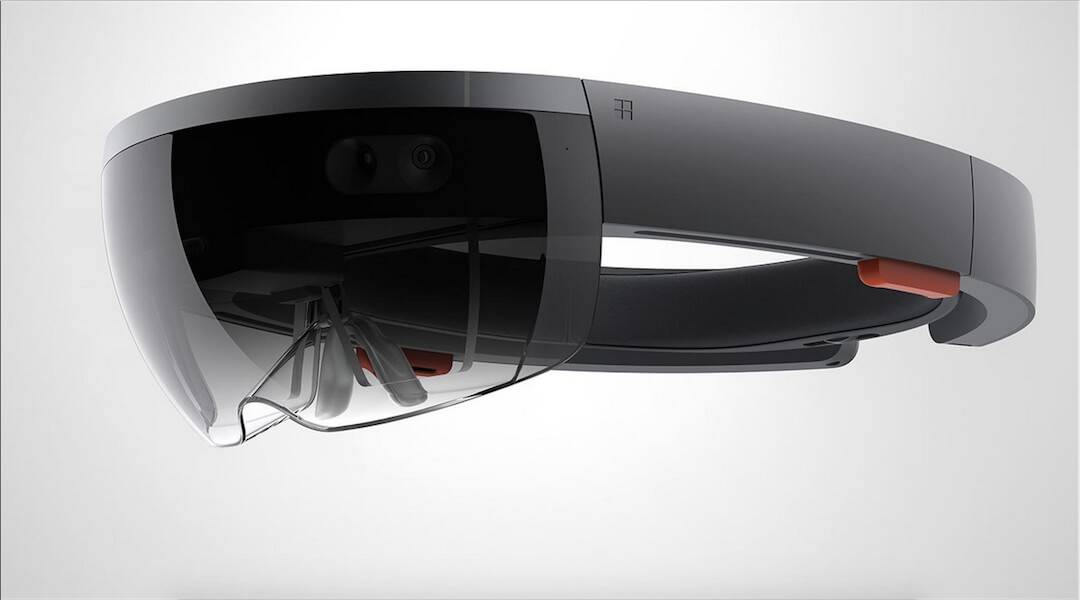 microsoft-hololens-kinect-comparison-headset