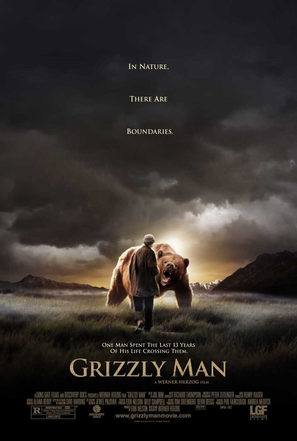 grizzly-man-2005-film-poster.jpg