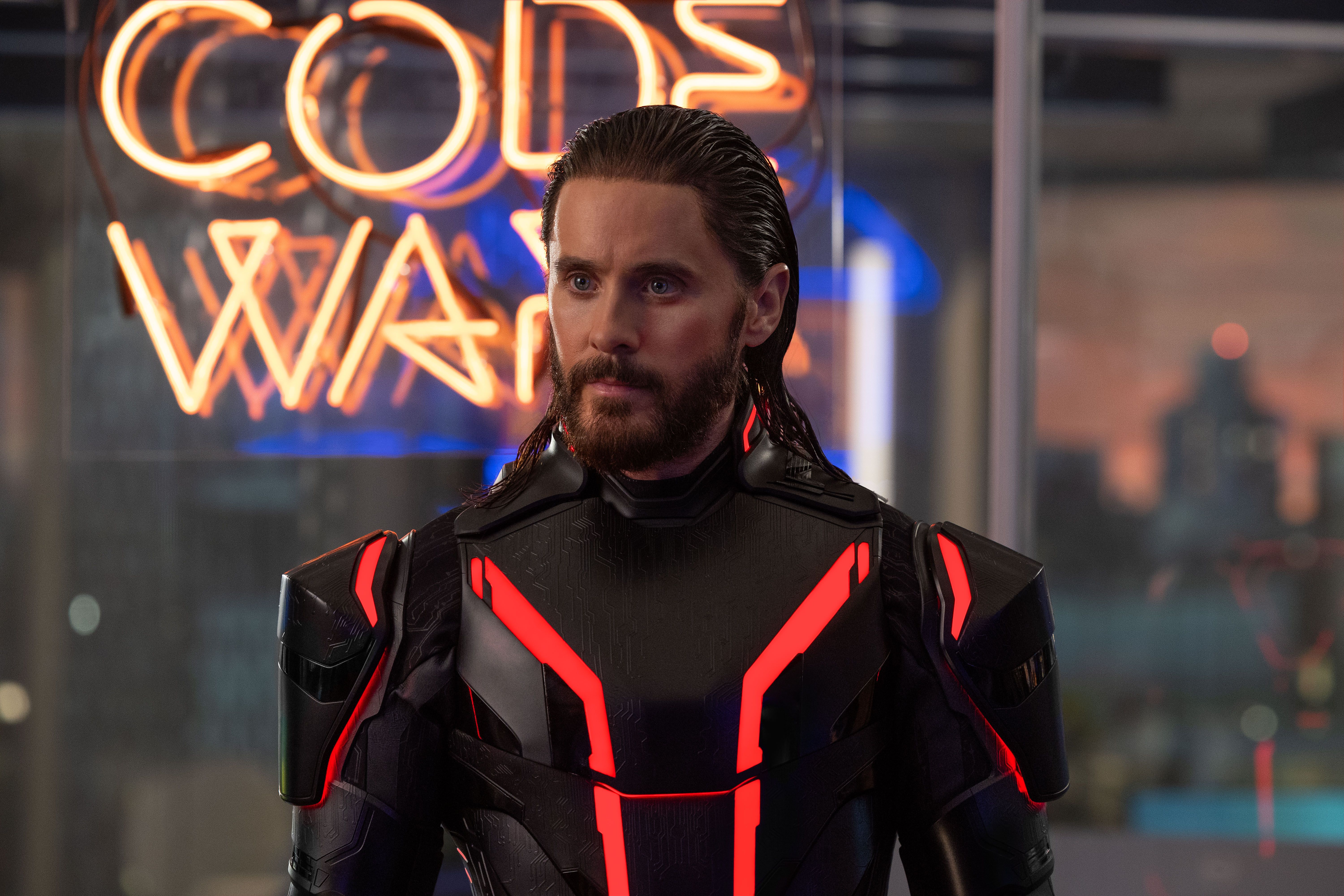 tron-ares-jared-leto-costume-and-hair.jpg