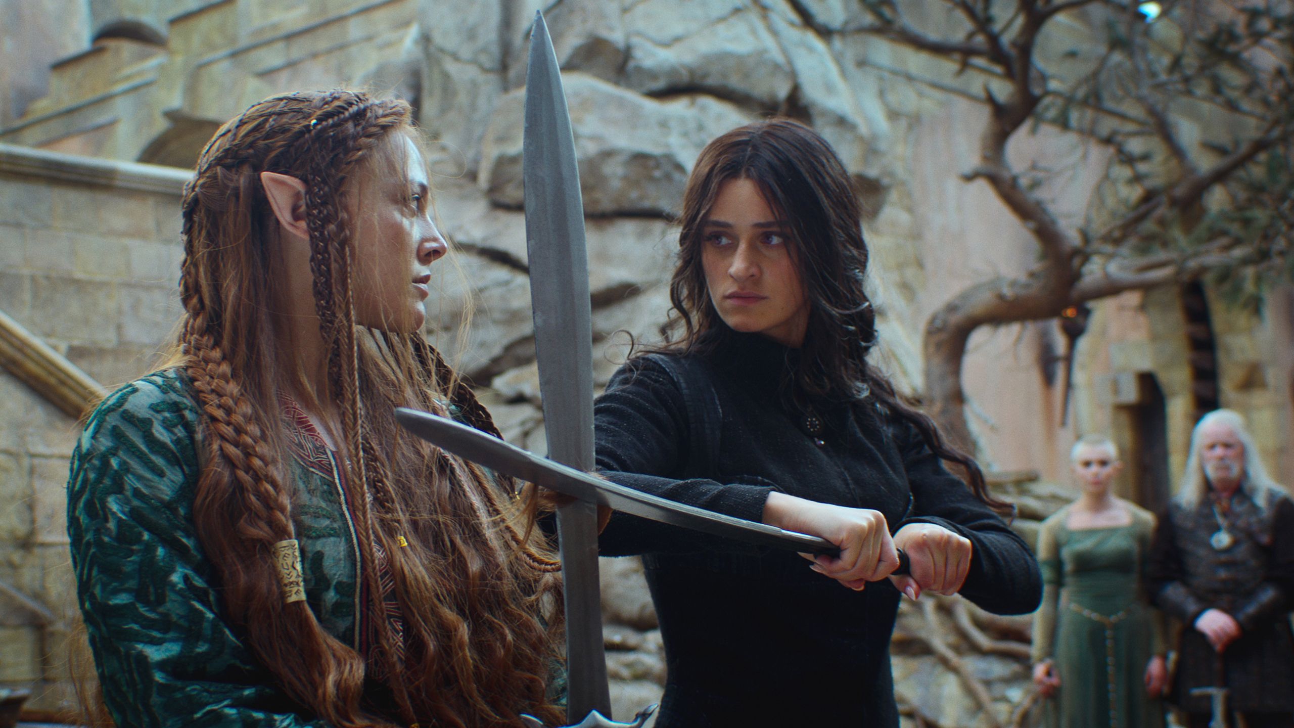 francesca-and-yennefer-fighting-with-swords-in-the-witcher-season-4.jpg