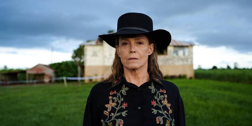 sigourney-weaver-on-the-flower-farm-in-lost-flowers-of-alice-hart.jpg