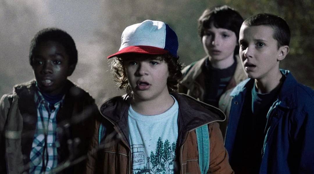 Stranger Things Mobile Game Released For Free - Stranger Things cast