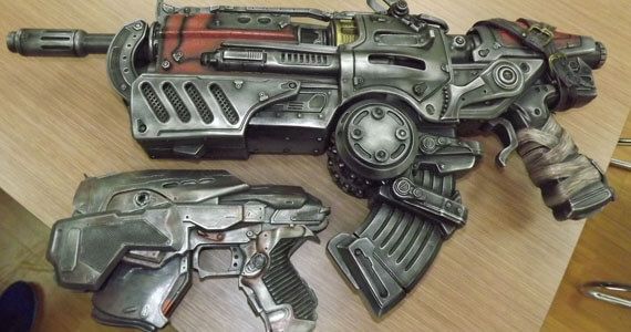 Replica Triforce Hammerburst for Gears of War 3