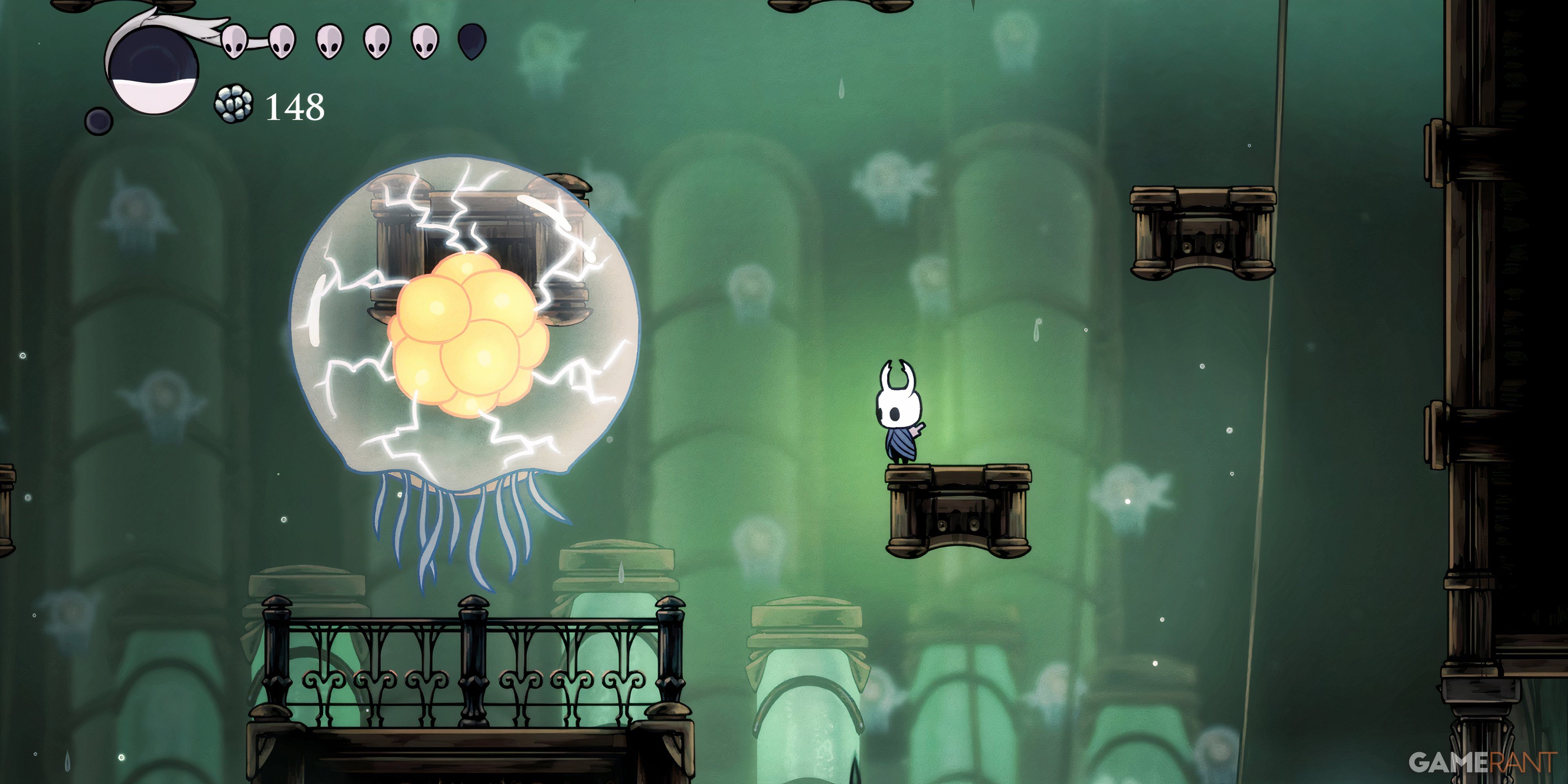 Hollow Knight: 13 Hardest Bosses, Ranked The Knight stands before a giant electric jellyfish boss