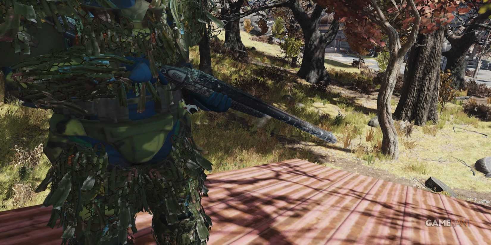 A Player Holding The Cold Shoulder in Fallout 76