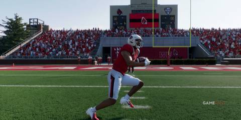 Ball State player running with the ball during a game in College Football 25