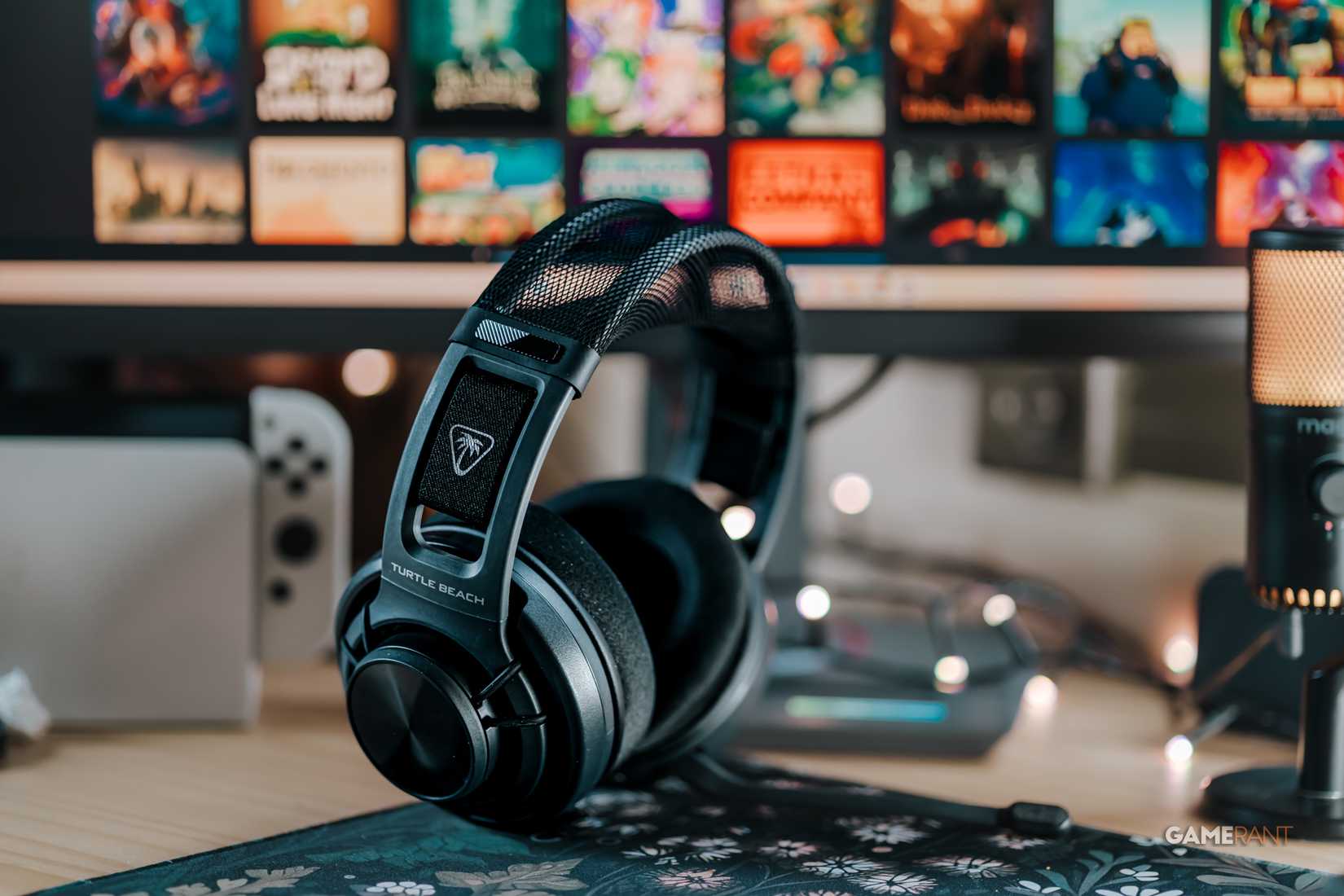 Turtle Beach Atlas Air sitting on desk