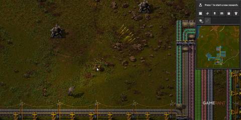 Factorio - Destorying Wooden Chest With Items