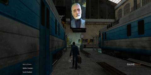 Dr. Breen face projected on a screen in a train station in Half-Life 2
