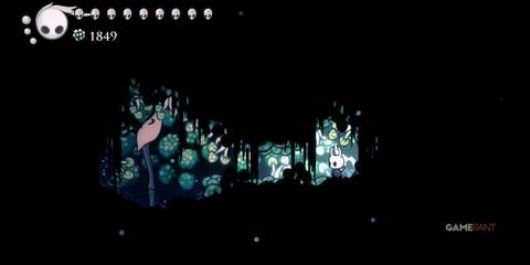 Hollow Knight: 10 Tips To Make The Game Easier The knight stands in a hidden area