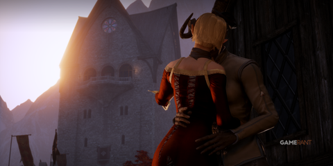 Sera kisses Inquisitor Adaar